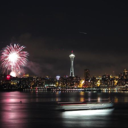 180 Degree, Unobstructed Bluff View! Lejlighed Seattle Eksteriør billede